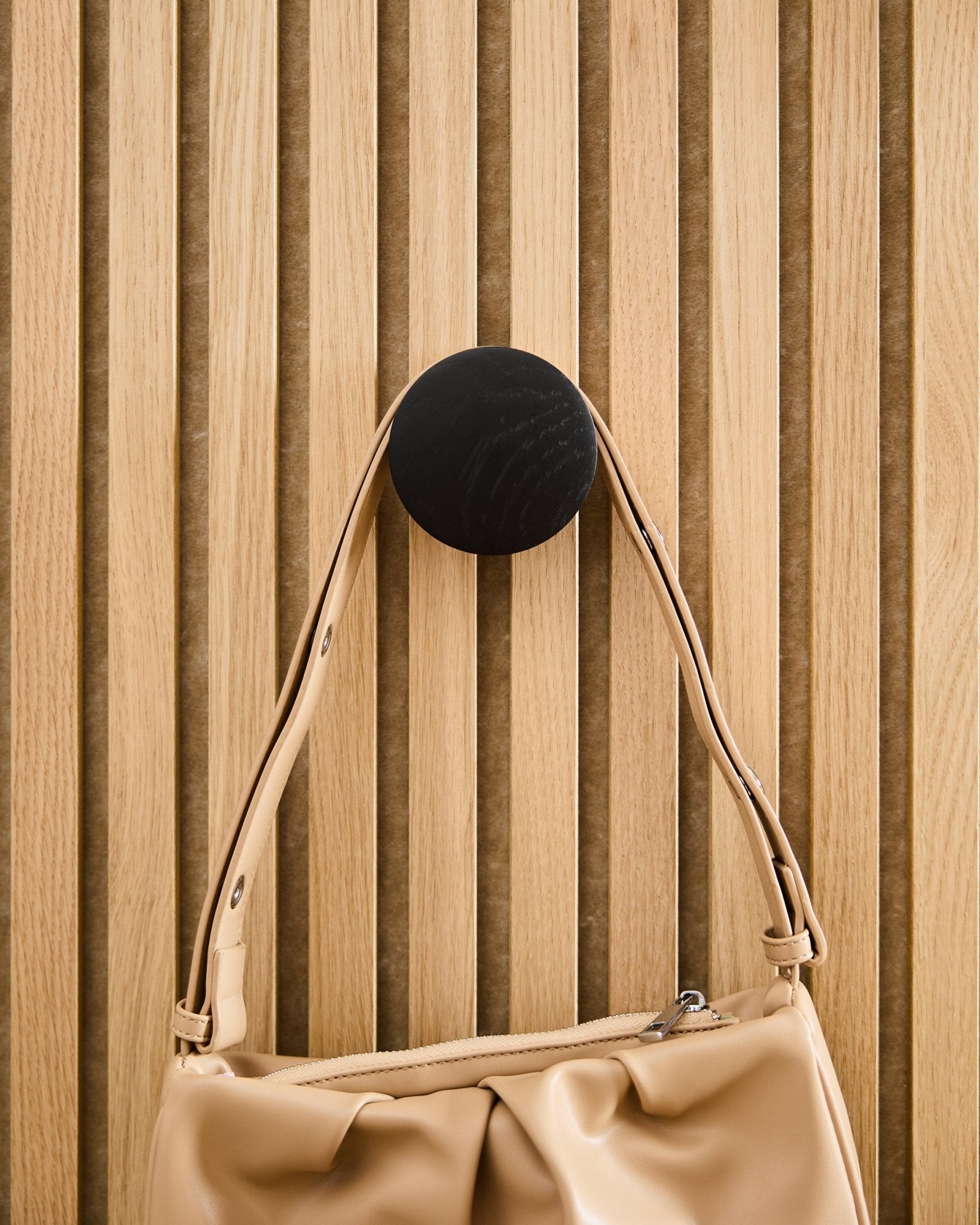 Linn Single Hanger | ブラックオーク